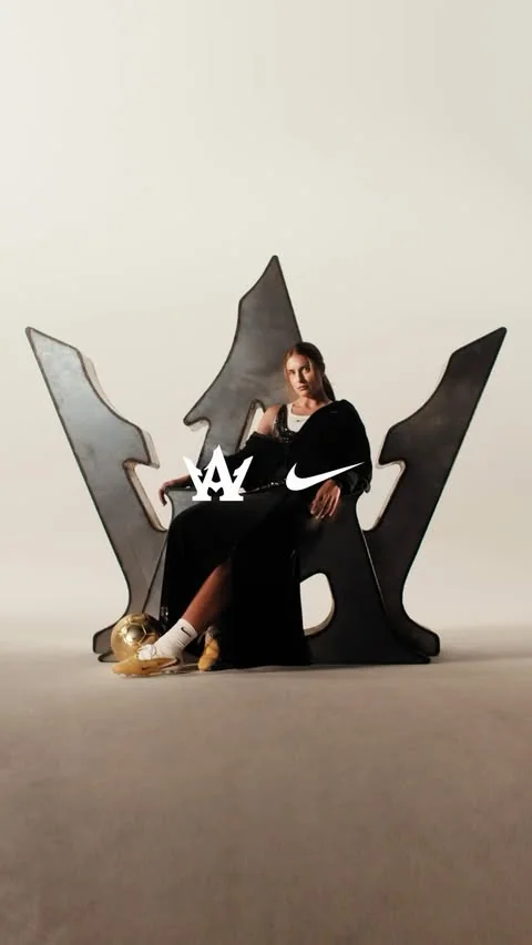 Alexia Putellas / another crown
